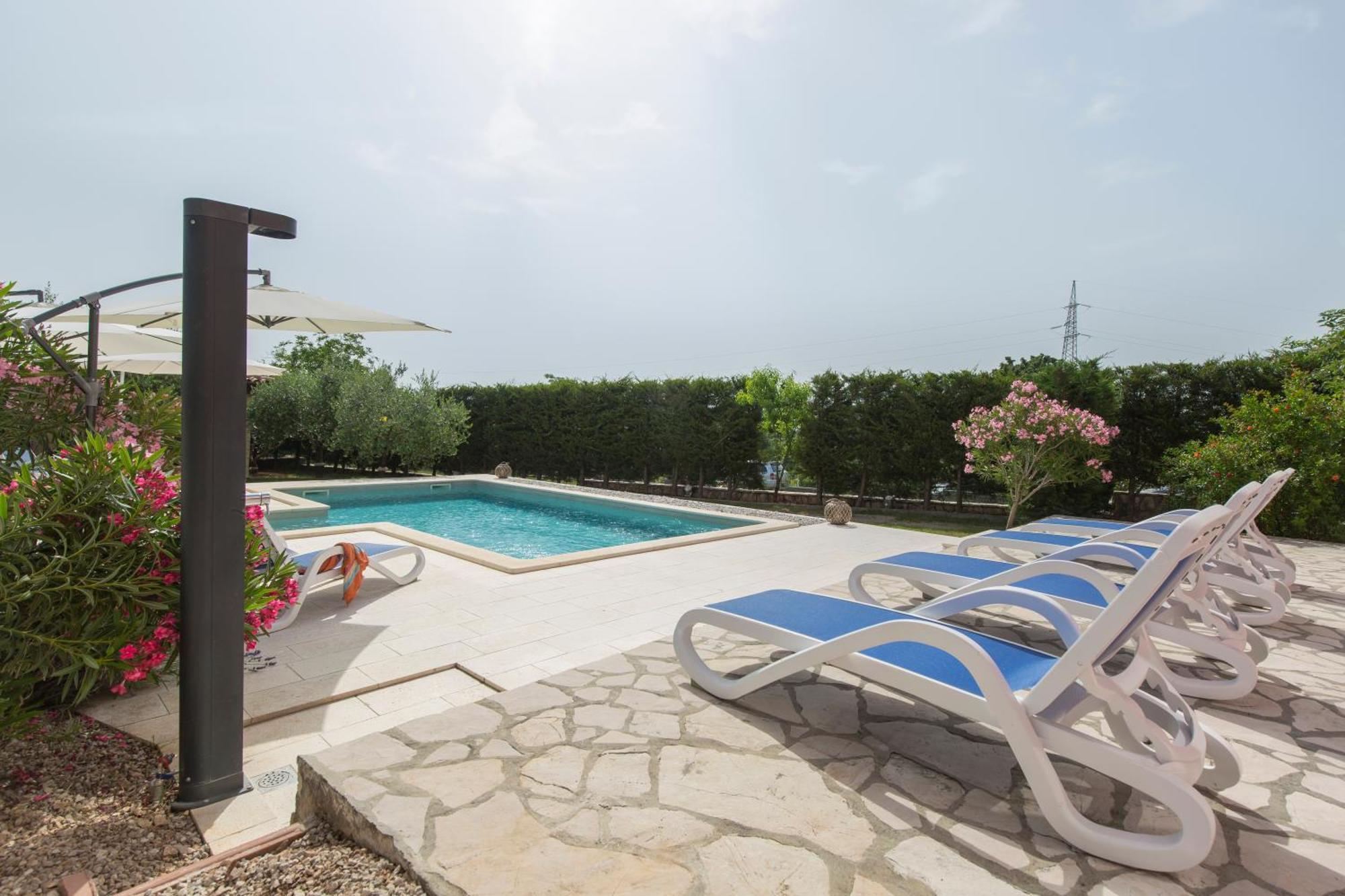 Apartments "Alen" Nedeščina Εξωτερικό φωτογραφία