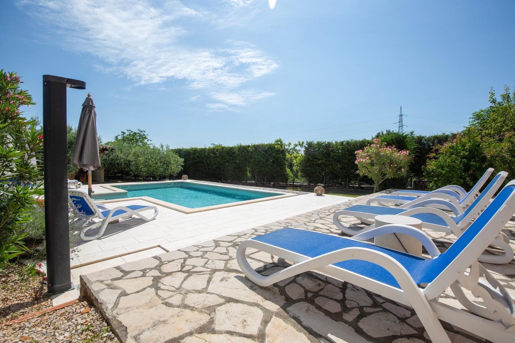 Apartments "Alen" Nedeščina Εξωτερικό φωτογραφία